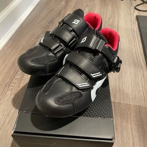 Peloton cycling shoes